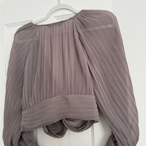 Zara - knotted pleated top - Picture 4 of 6